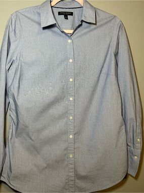 Banana Republic Light Blue Button-Down Shirt